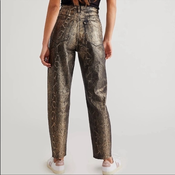 NWT Free People Crvy Georgine Foul Snakeskin High Rise Jeans - Picture 3 of 11